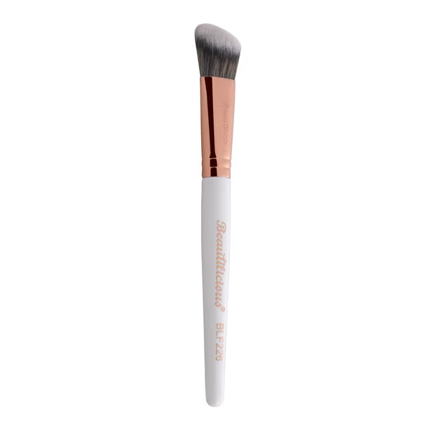 Beautilicious - Medium Tapered Foundation Brush - BLF 226
