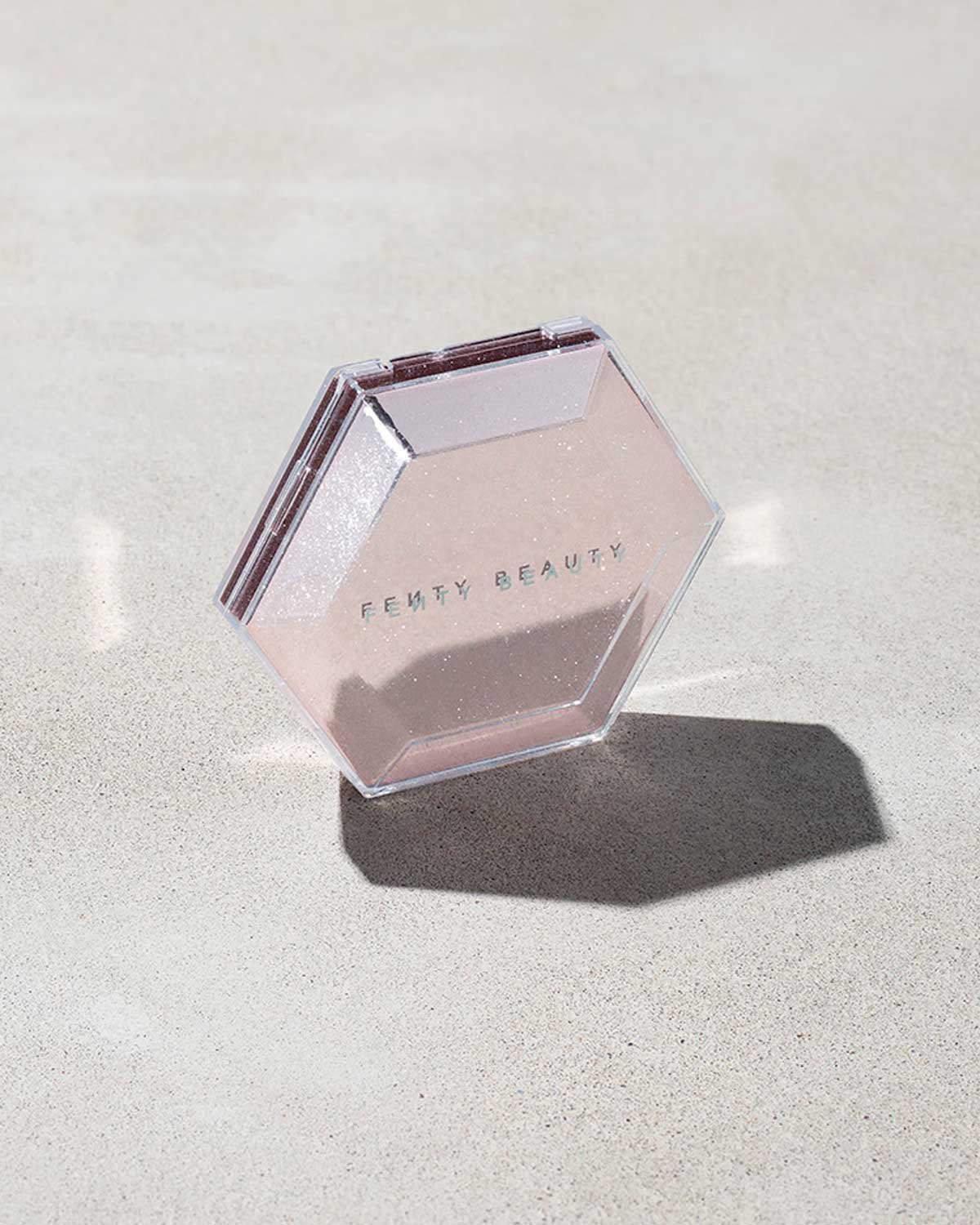 Variant: How Many Carats?! | Fenty Beauty - Diamond Bomb All-over Diamond Veil