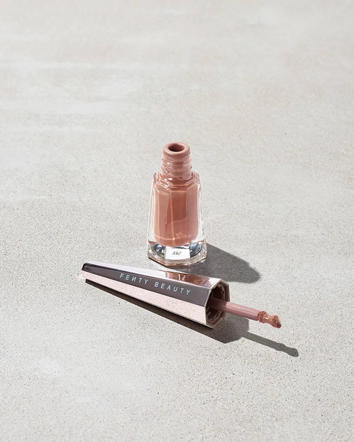 Variant: Unbutton | Fenty Beauty - Stunna Lip Paint Longwear Fluid Lip Color