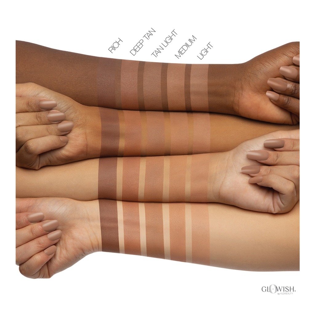 Variant: LIGHT 01 | Huda Beauty - GloWish Soft Radiance Bronzing Powder