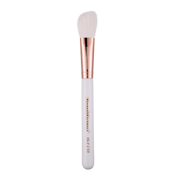 Beautilicious - Large Angled Shaping Brush - BLF 219