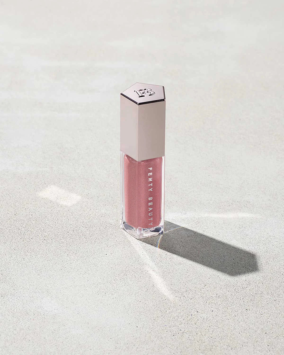 Variant: Fussy | Fenty Beauty - Gloss Bomb Universal Lip Luminizer