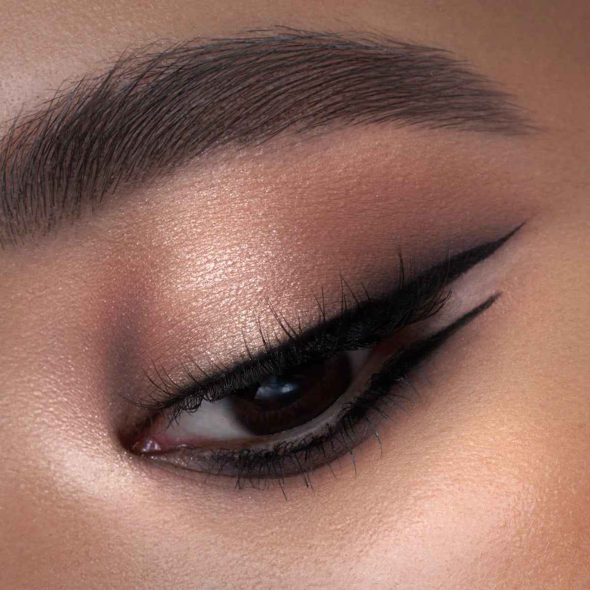 Natasha Denona - EYE SCULPT TEXTURE AND TONE EYESHADOW PALETTE - Drametic