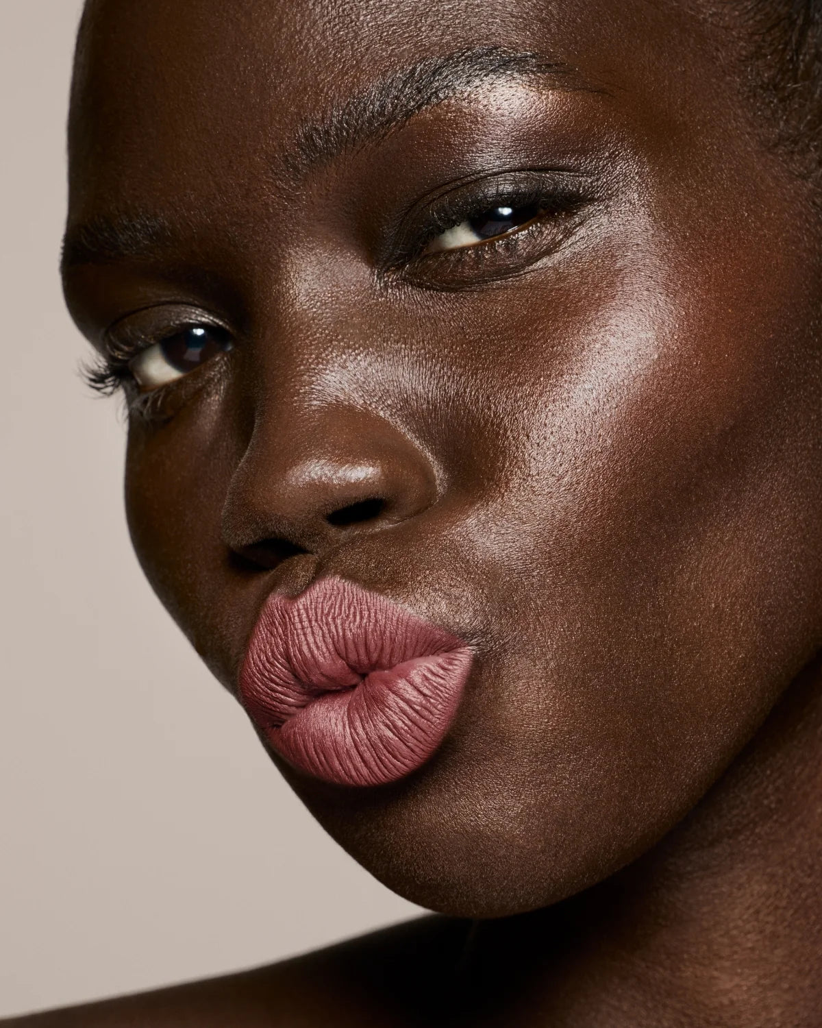 Variant: Uncuffed | Fenty Beauty - Stunna Lip Paint Longwear Fluid Lip Color