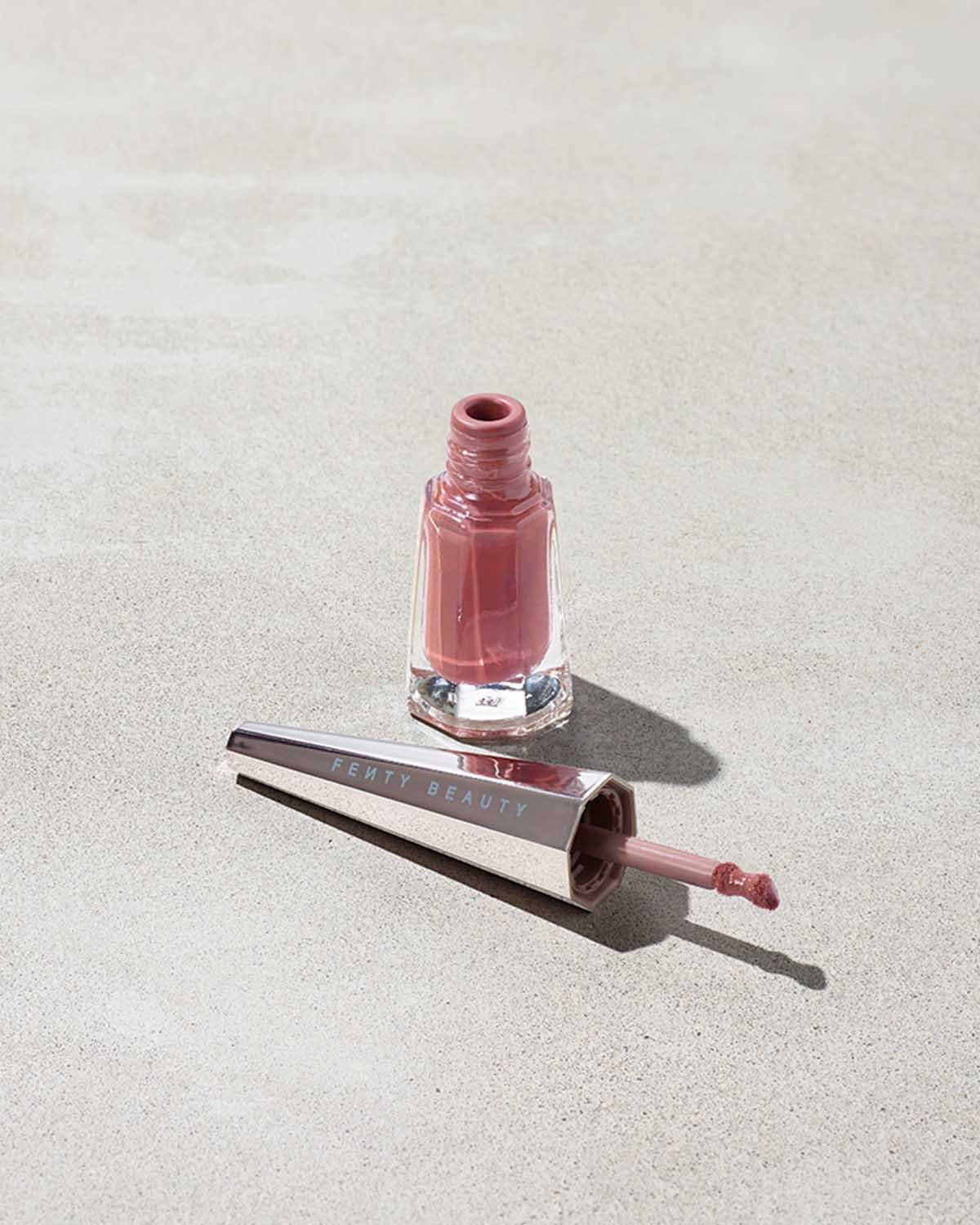 Variant: Uncuffed | Fenty Beauty - Stunna Lip Paint Longwear Fluid Lip Color