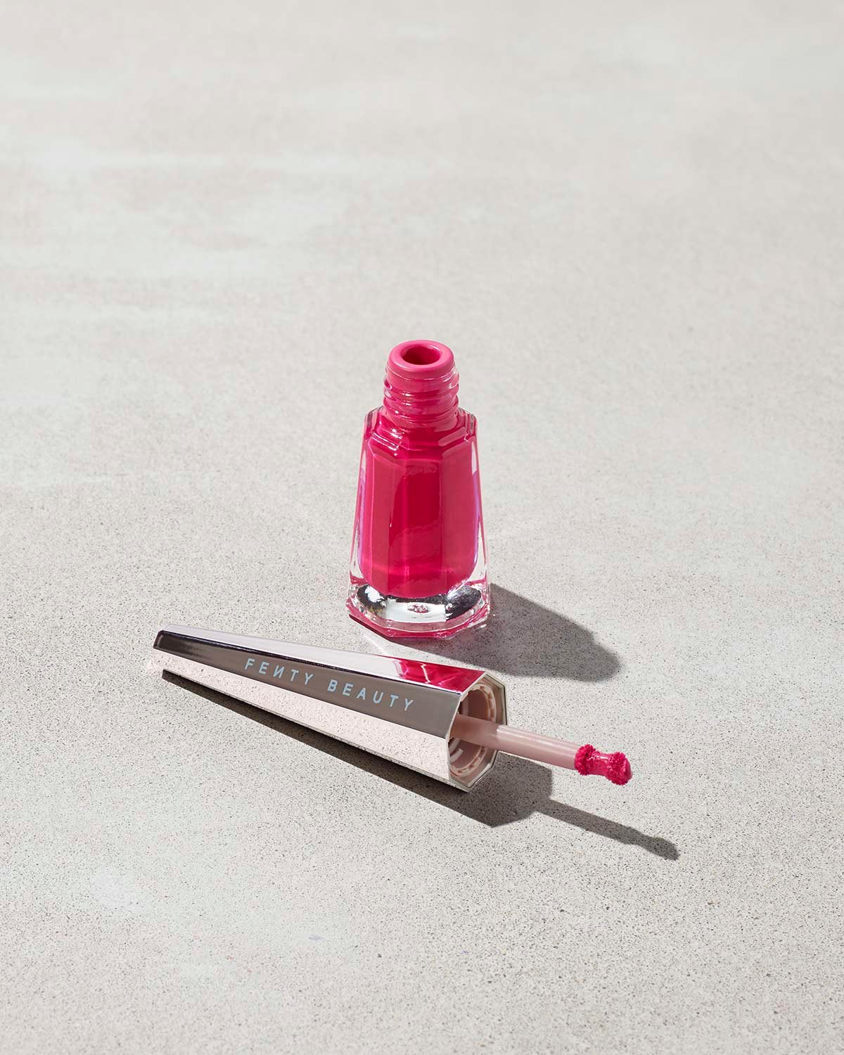 Variant: UnLocked | Fenty Beauty - Stunna Lip Paint Longwear Fluid Lip Color