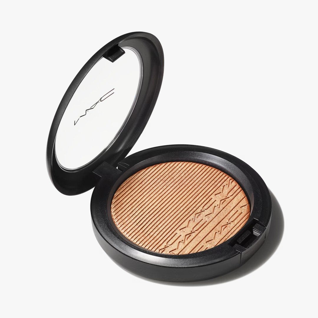 Variant: Oh, Darling! | M.A.C - Extra Dimension Skinfinish