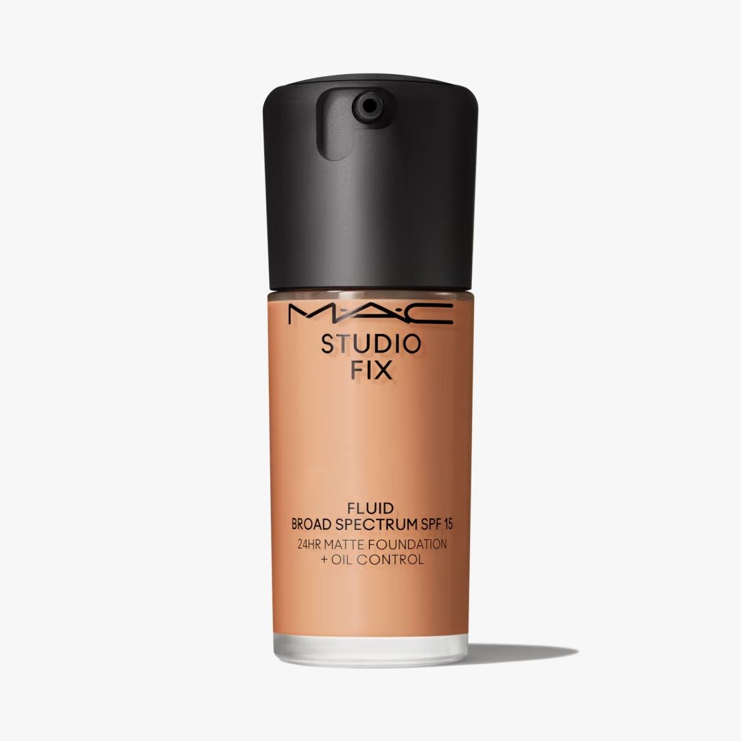 Variant: NC44 | M.A.C. - Studio Fix Fluid SPF 15 24HR Matte Foundation + Oil Control