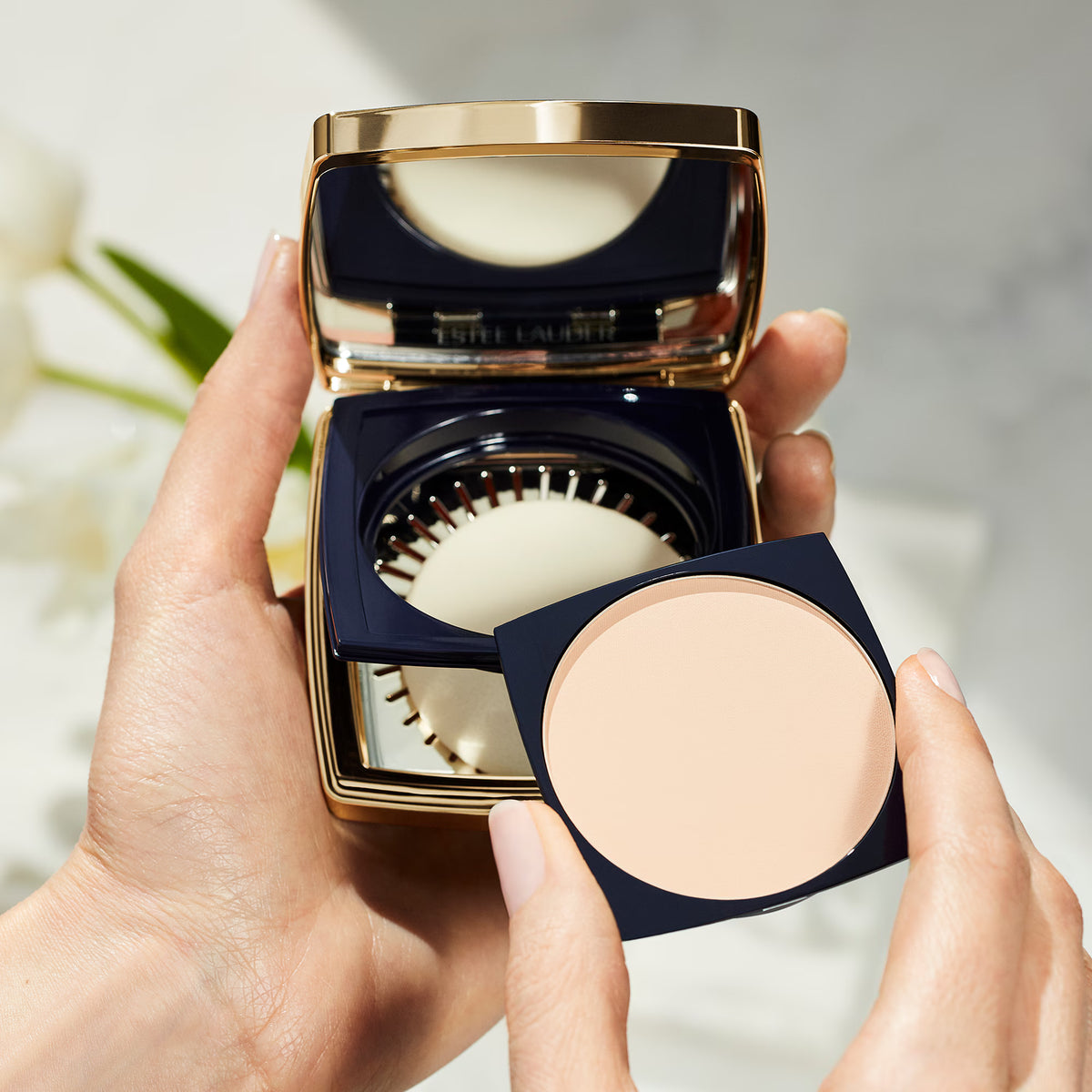 Estée Lauder Double Wear Stay-in-Place Matte Powder Foundation